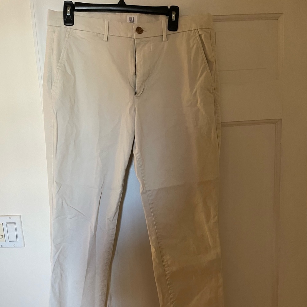 Gap men’s chinos